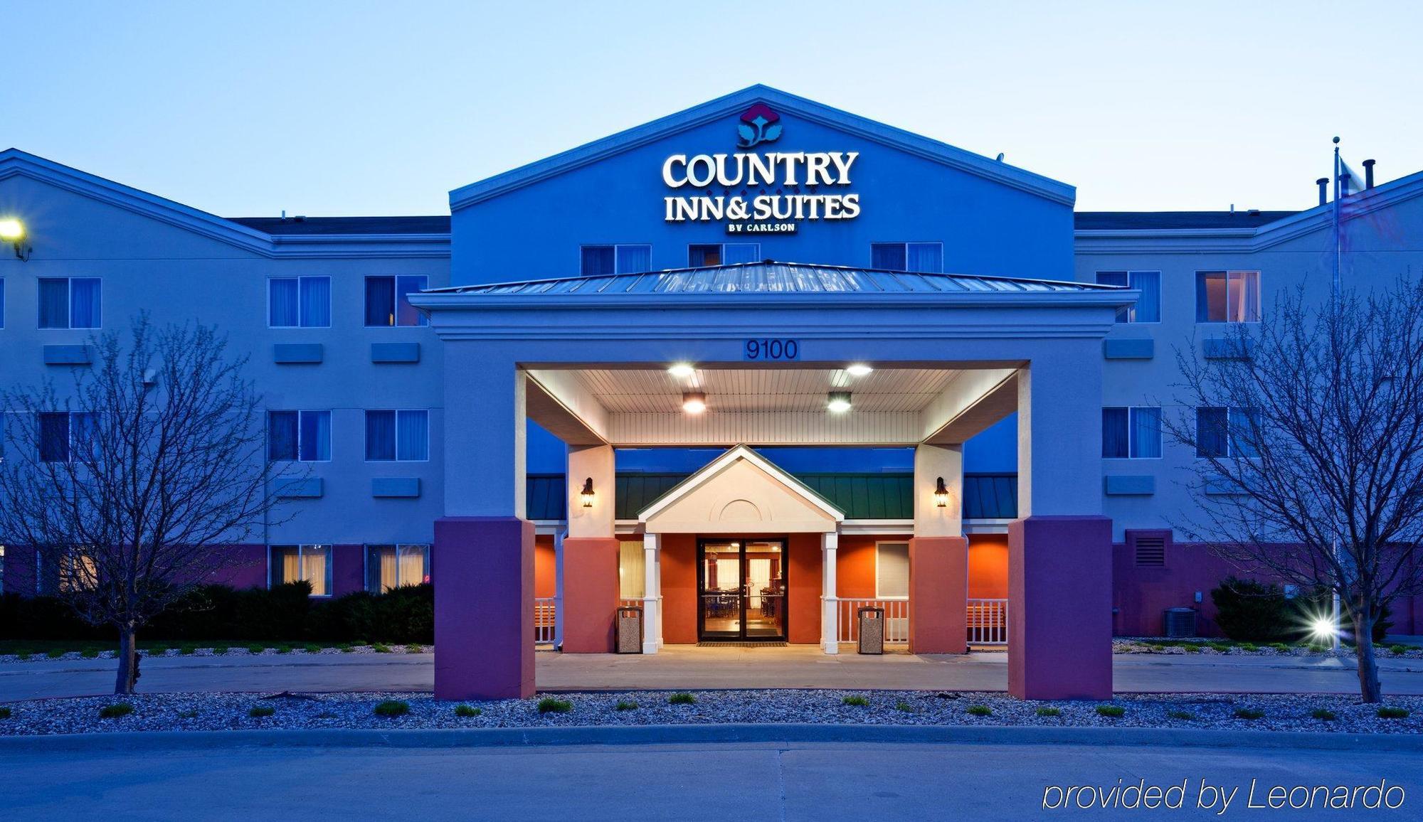 Country Inn & Suites By Radisson, Cedar Rapids Airport, Ia Exterior photo